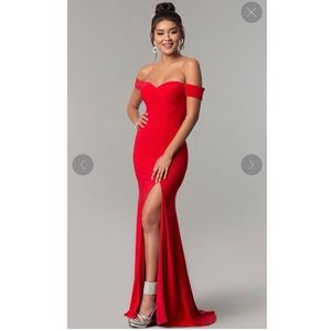 Dave & Johnny off the shoulder sweetheart dress